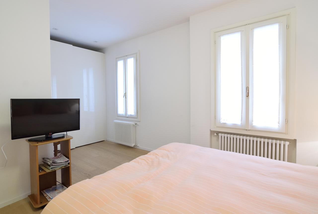 Al Campanile Apartment Venice Exterior photo